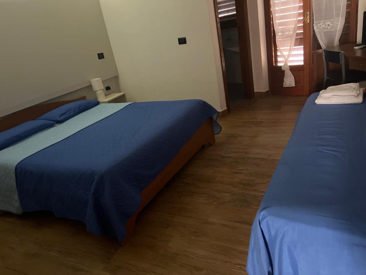 Hotel Leone Di Nemea - Νεμέος Λέων Reggio Calabria Exterior foto